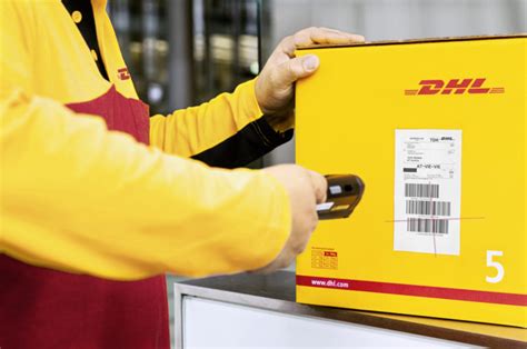 dhl italia tracking|Tracciamento DHL Express .